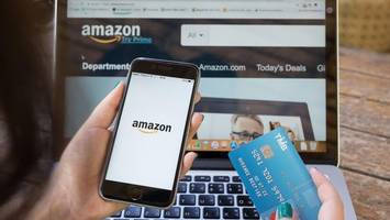 Üble Masche: Trickbetrüger fordern Geld angeblich für Amazon ein