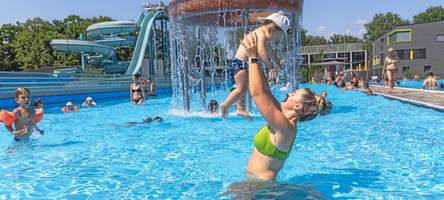 Ein Hoch auf den Sommer: Freibäder melden Spitzenwerte für Juni