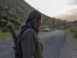 Erste Videobotschaft von Öcalan?: PKK soll Freitag mit Abgabe ihrer Waffen starten