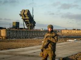 Nur zehn Stück für die Ukraine?: US-Bestand an Patriot-Flugabwehrraketen soll kritisch sein