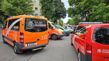 ammoniak in gebäude ausgetreten – feuerwehreinsatz in britz