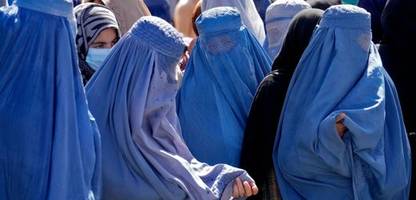 Afghanistan: IStGH-Haftbefehle gegen Taliban-Anführer wegen Unterdrückung von Frauen