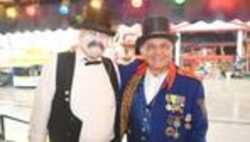 trauer um wiesn-original: oktoberfest: henker von traditionstheater schichtl ist tot
