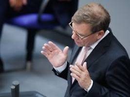 Etat zusammengestrichen: Wadephul hat weniger Geld - will aber mehr deutsche Krisenhilfe