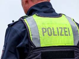 Razzien in mehreren Städten: Polizei nimmt Bosnier wegen Terrorverdachts fest
