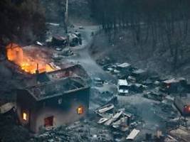 Sommer mit hohem Risiko: Feuer bei Marseille beschädigt 63 Häuser
