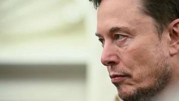 Eklat um Grok: Elon Musks KI-Chatbot lobt Adolf Hitler