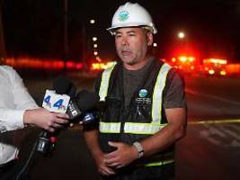 Feuerwehr gelingt Rettung: 31 Arbeiter bei Tunneleinsturz in Los Angeles eingeschlossen
