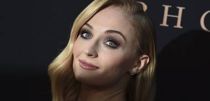 Game of Thrones: Sophie Turner erhielt am Set »mehr als genug« Sexualkunde