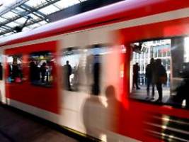 Auch ohne Angabe von Daten: Bahn darf Spartickets nicht nur digital anbieten