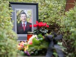 fall sorgte für schlagzeilen: mörder von dominik brunner muss wieder vor gericht