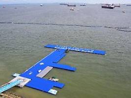 Frachter, Hitze, Quallen: Im Wasser vor Singapur warten besondere Probleme auf Wellbrock