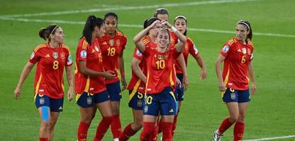 Fußball-EM 2025: Spanien besiegt Italien trotz zahlreicher Wechsel