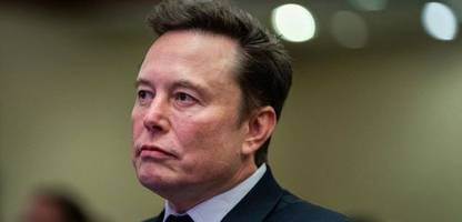 grok 4: elon musks ki-chatbot plappert offenbar gerne seinem besitzer nach