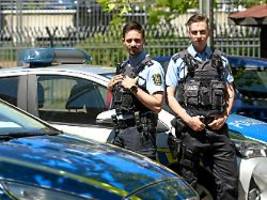 die polizei, dein contentcreator: polizeivideos aus halle gehen auf tiktok viral