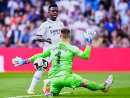 Knall beim FC Barcelona?: Flick degradiert ter Stegen offenbar zur Nummer drei