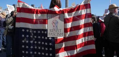 Pessimismus: Worin sich Donald Trump, Wladimir Putin und Protestbewegungen irren