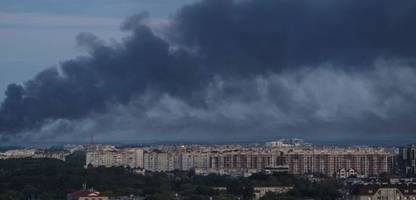 Ukraine: Russland greift erneut Ziele im Westen der Ukraine an, Polen überwacht seinen Luftraum