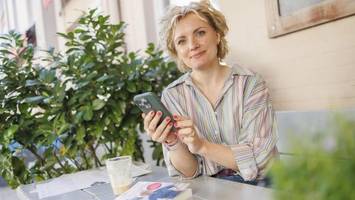 „aber alle haben doch ein smartphone!“ – wie eltern dagegenhalten
