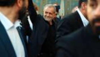 Massud Peseschkian : Irans Präsident im Krieg mit Israel verletzt
