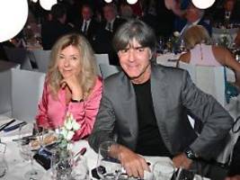 Neun Jahre nach ihrer Trennung: Jogi Löw zeigt sich überraschend mit seiner Ex Daniela