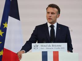 Frankreich: Macron schwört die Franzosen ein: „Verteidigen wir unsere Freiheit!“