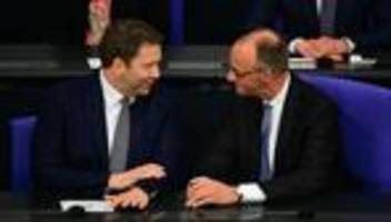 Schwarz-rote Koalition: Ein bisschen liefern sie doch