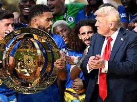 Chelsea-Stars wundern sich: Ausgepfiffener Trump irritiert auf Siegerpodest der Klub-WM