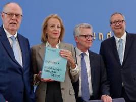 Es geht um mehr als Faxgeräte: Deutschland wieder handlungsfähig machen - Promi-Gruppe stellt Ideen vor