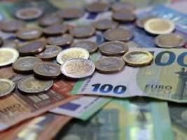 auch 20.000 deutsche firmen: eu will mit neuer abgabe große unternehmen anzapfen