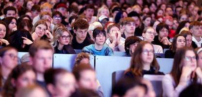 Studium: Frauen studieren laut neuer Statistik schneller als Männer