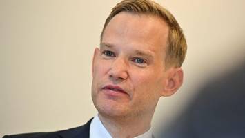alkoholkonsum: bundesdrogenbeauftragter will verkaufsbeschränkungen