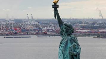 Zollstreit mit den USA: „Nicht uns selbst ins Knie schießen“ – was Handelsökonomen der EU jetzt raten