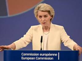 2-Billionen-Euro-Haushaltsplan: EU-Abgeordnete schäumen über von der Leyens Intransparenz