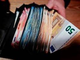 Die 25.000-Euro-Frage: Unklare Gemengelage bei Aktien - wie jetzt investieren?