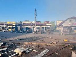 Um möglichst viele zu töten: Ukraine: Russland feuert 500-Kilo-Bombe in Stadtzentrum