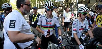 Tour de France: Tadej Pogačar stürzt auf elfter Etappe, Konkurrenten warten