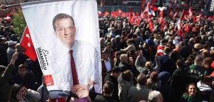 Türkei: Ekrem İmamoğlu wegen Beleidigung zu Haftstrafe verurteilt