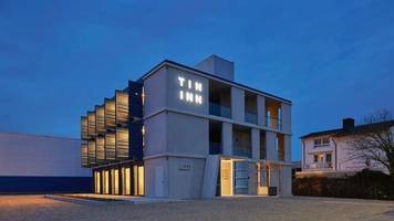 tin inn: 16 container, 20 zimmer: das ist deutschlands verrückteste hotel-kette