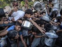 Vorgehen nicht akzeptabel: Merz fordert Feuerpause und humanitäre Hilfe in Gaza