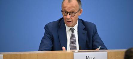 Kanzler Merz in der Sommer-Pressekonferenz: Wenn der Anti-Merkel merkelt