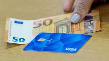 Einführung der Bezahlkarte für Geflüchtete kommt nicht voran