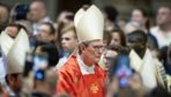 katholische kirche: missbrauchsopfer zeigen kardinal woelki kirchenrechtlich an