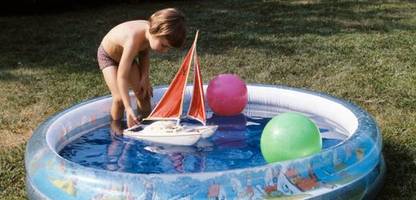 Kein Geld für Reisen: Wenn selbst das Freibad zu teuer ist