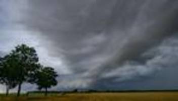 Starkregen: Deutscher Wetterdienst warnt vor Unwetter im Osten Deutschlands