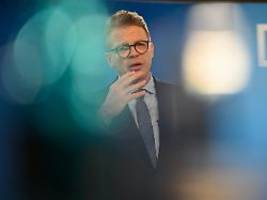 Made for Germany: Große Firmen wollen mit Milliardenzusagen Umschwung schaffen