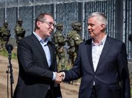 migration als waffe eingesetzt: dobrindt verlangt eu-geld für polens grenzzaun zu belarus