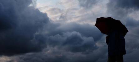 DWD warnt vor Starkregen und Gewitter in Bayern: Diese Landkreise sind betroffen