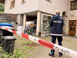 Niederbayern: Drei Tote in Zwiesel gefunden: Mann stellt sich der Polizei