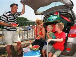 fahrt, aktivitäten, kompromisse: urlaub mit kindern? so lässt sich der stress umgehen